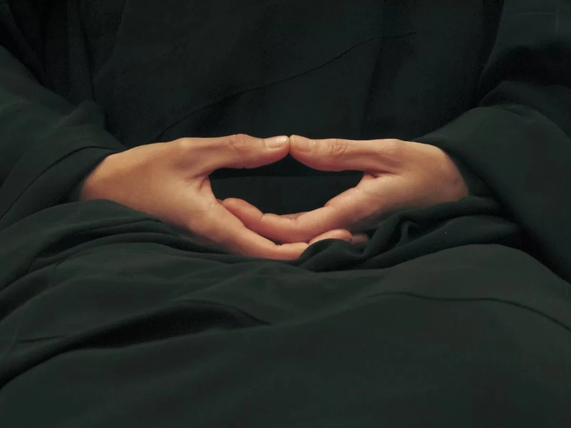 Best Arms Position During Meditation
